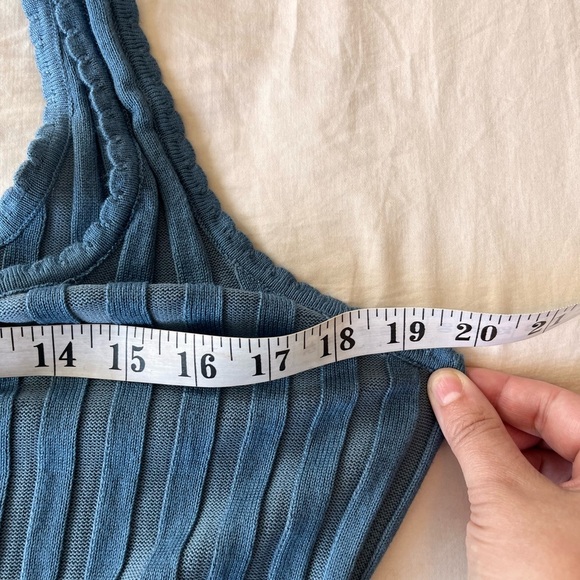 NWT Pink Rose Ribbed Knit Cropped Tank Top in Dreamy Blue L - Picture 8 of 11